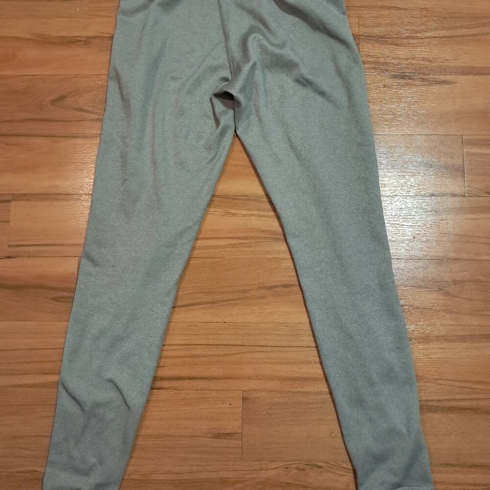 The North Face womens joggers - Picture 2 of 6